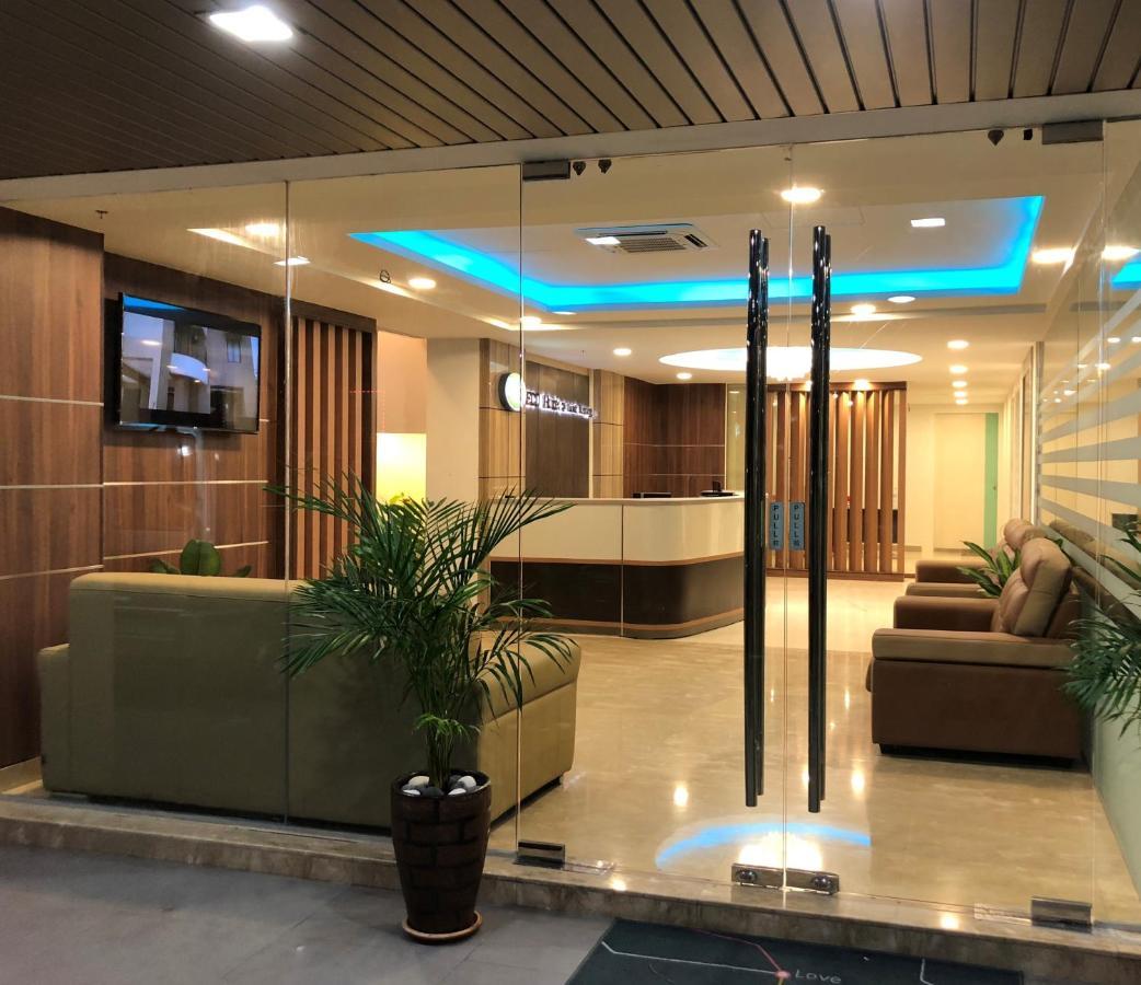 Xpeed Holiday Hotell Kuala Lumpur Exteriör bild
